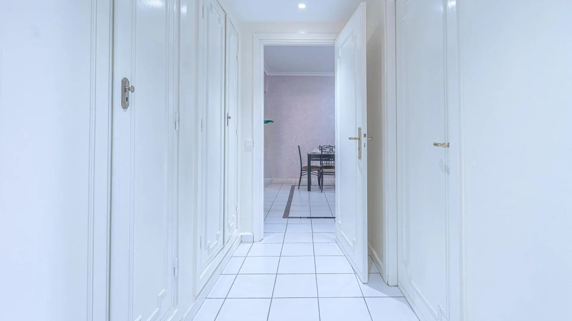 Grand Cozy Apartment In Heart Of Hivernage Marakéš Maroko