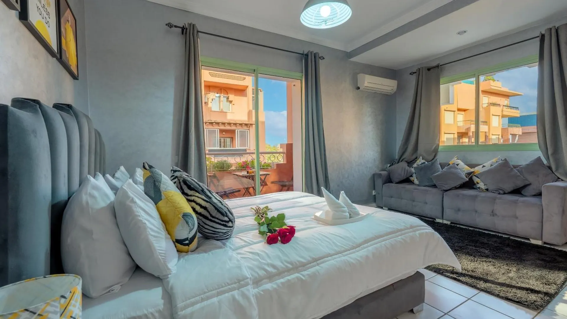Grand Cozy Apartment In Heart Of Hivernage Marakéš 0*,  Maroko